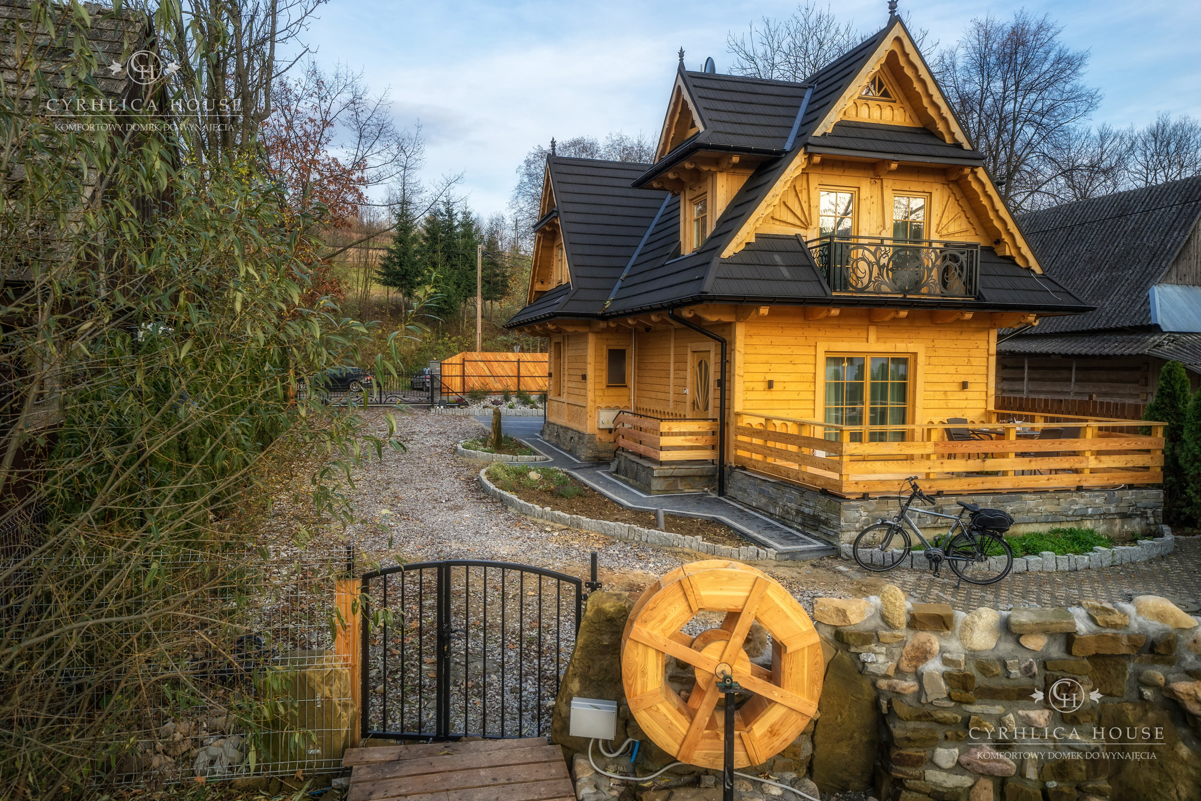 Nowe domki Cyrhlica House - blisko miasta Zakopane. Spokojna okolica nad potokiem bisko termy Chochołów.