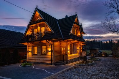 Domek z kominkiem Cyrhlica House w Chochołowie, kilka minut od Zakopanego. - domki zakopane, domki zakopane 